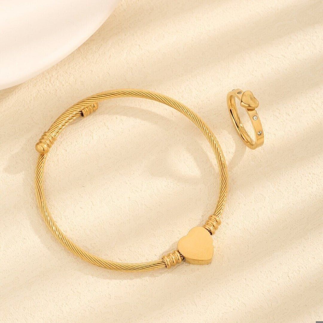 Juego Brazalete y Anillo Love